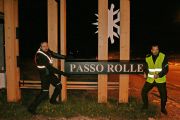 Passo_Rolle_in_notturna.jpg